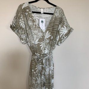 Desmond & Dempsey X H&M Linen above the knee dress